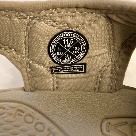 LIKE NEW, Men's SZ 11.5, KEEN Newport H2 Sandals in Raven Aluminum - Picture 10 of 10